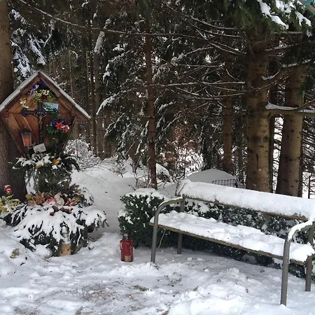 Semesterbostad Haus Maria